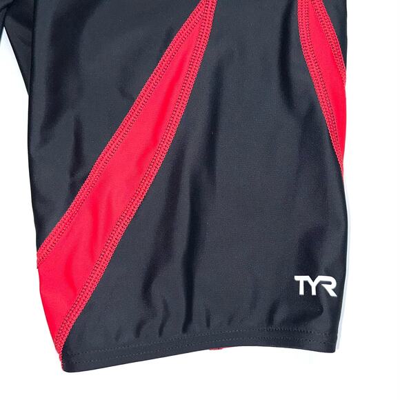 NWT TYR Men’s Alliance Splice Jammer Black Red Swimsuit Size 32 - Picture 4 of 13
